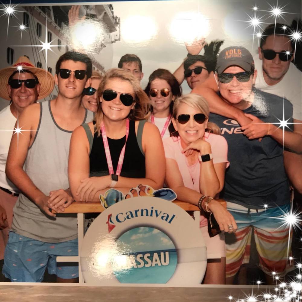 Meet your Posher, Jenny